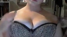 BBW shows her great Body